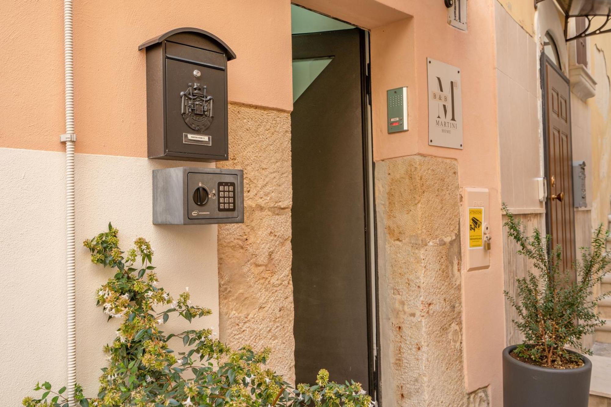 B&B Martini Home 11 Altamura Exterior foto